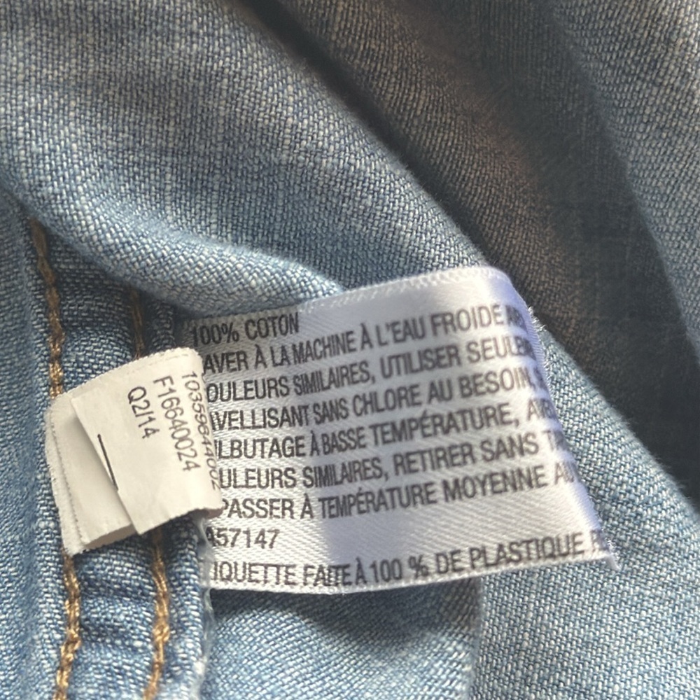 3/$20 Mossimo Supply Co Western Denim Button Down Shirt Tab Pockets Med Wash - Picture 6 of 11